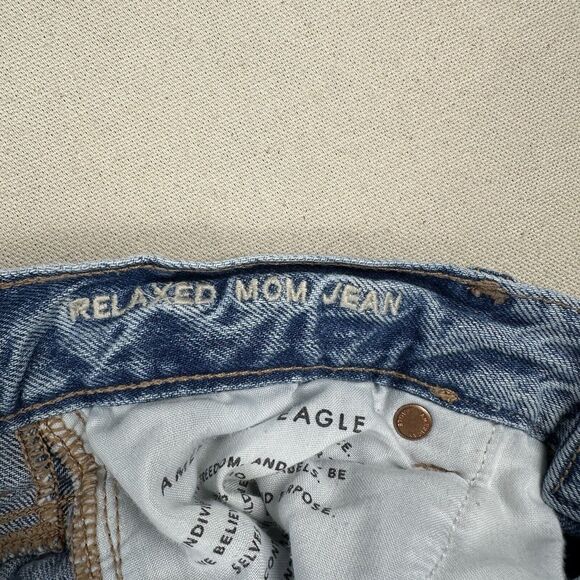 American Eagle‎ Relaxed Mom Jeans Women’s 2 Regular Blue Denim Distressed - Picture 11 of 16